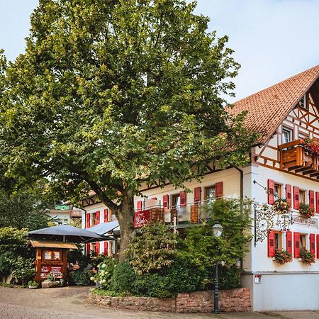 Landgasthaus Zur Linde, Neusatz بوهل المظهر الخارجي الصورة